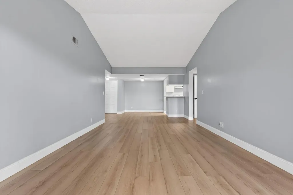9977 Westview Drive Coral Springs FL 33076