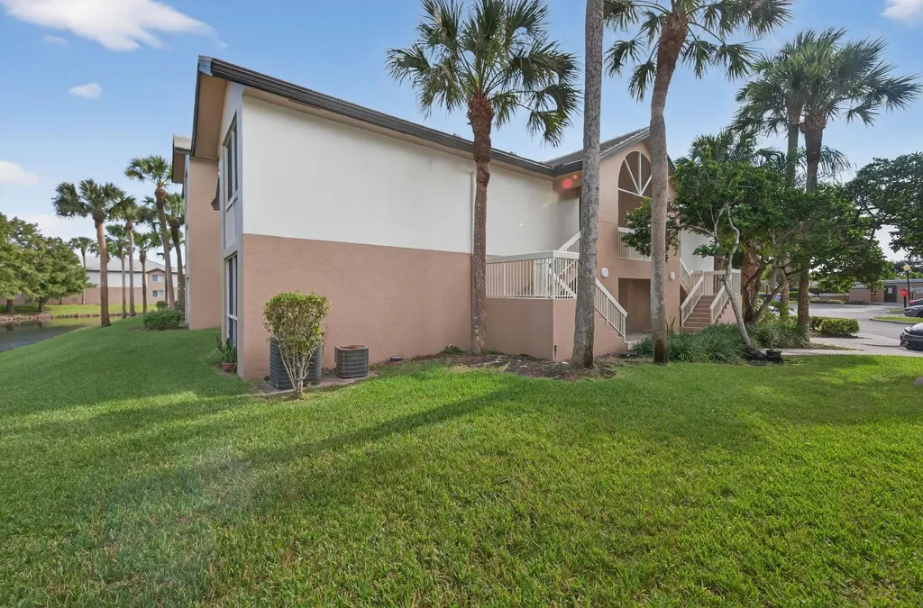 9977 Westview Drive Coral Springs FL 33076
