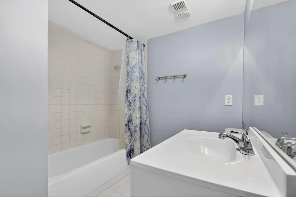 9977 Westview Drive Coral Springs FL 33076