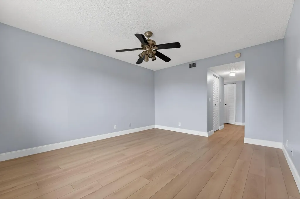 9977 Westview Drive Coral Springs FL 33076