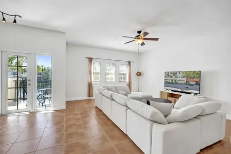 228 SW 6th Court Pompano Beach FL 33060