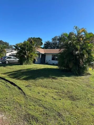 461 SW Byron Street Port St Lucie FL 34983