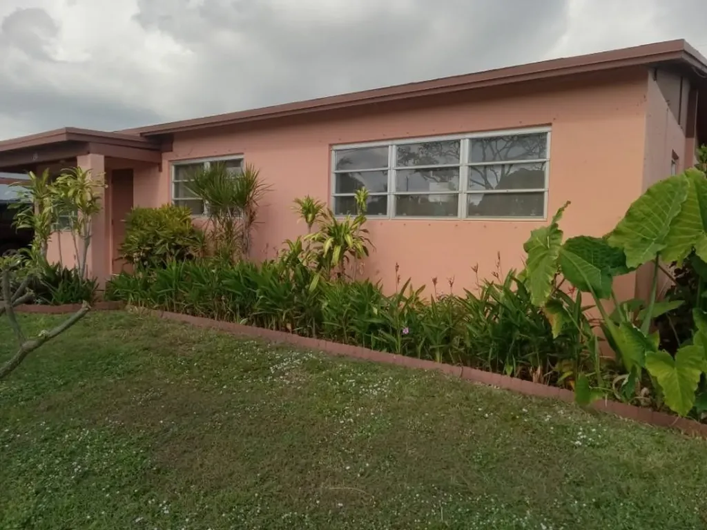 136 Greenbrier Drive Palm Springs FL 33461