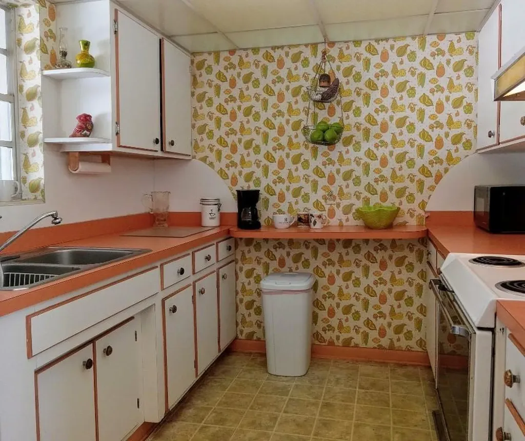 136 Greenbrier Drive Palm Springs FL 33461