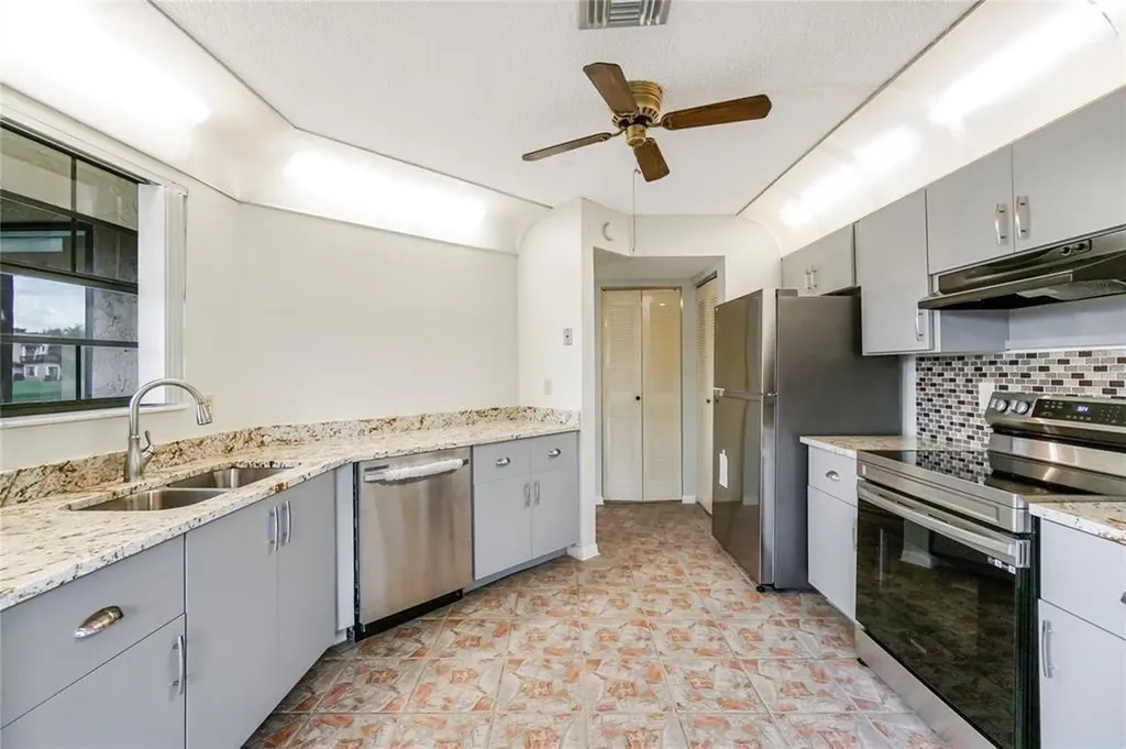 8807 W Sunrise Boulevard Plantation FL 33322
