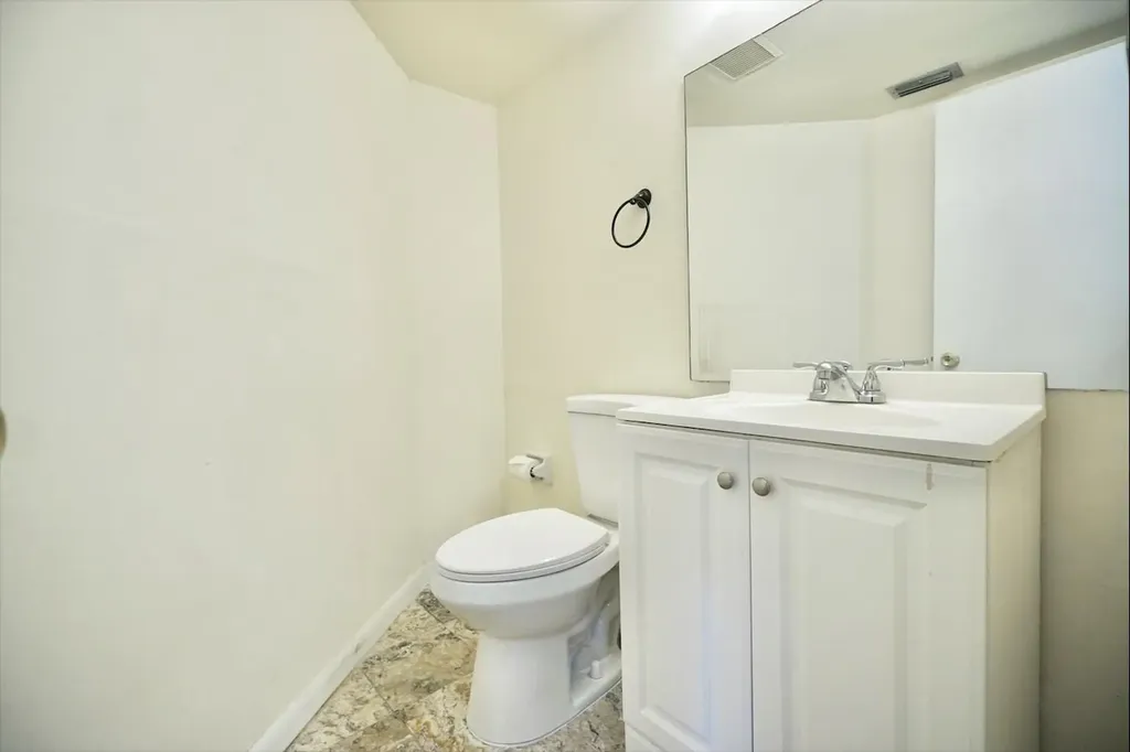 8807 W Sunrise Boulevard Plantation FL 33322