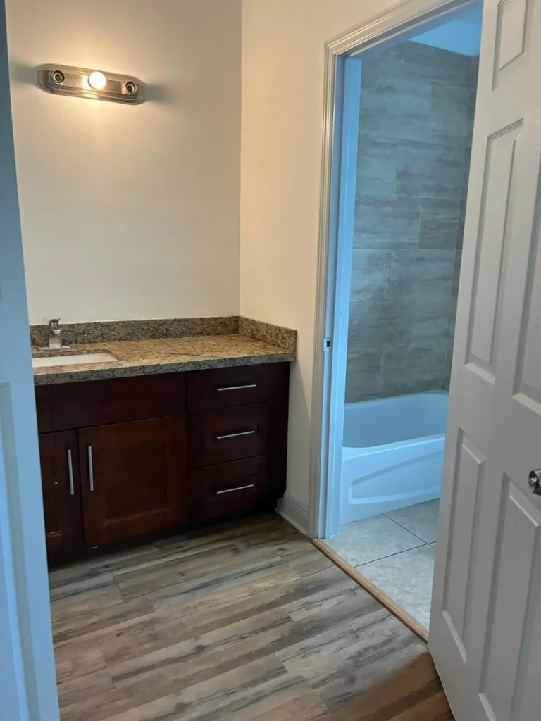 2746 NW 13 Court Fort Lauderdale FL 33311