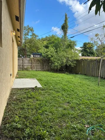 2746 NW 13 Court Fort Lauderdale FL 33311