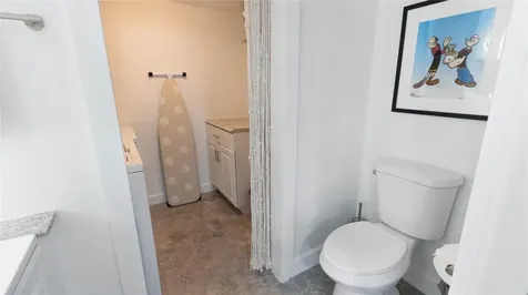 8204 SW 23rd Street North Lauderdale FL 33068