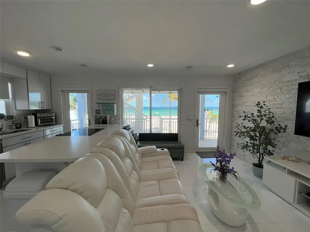 310 S Broadwalk Hollywood FL 33019