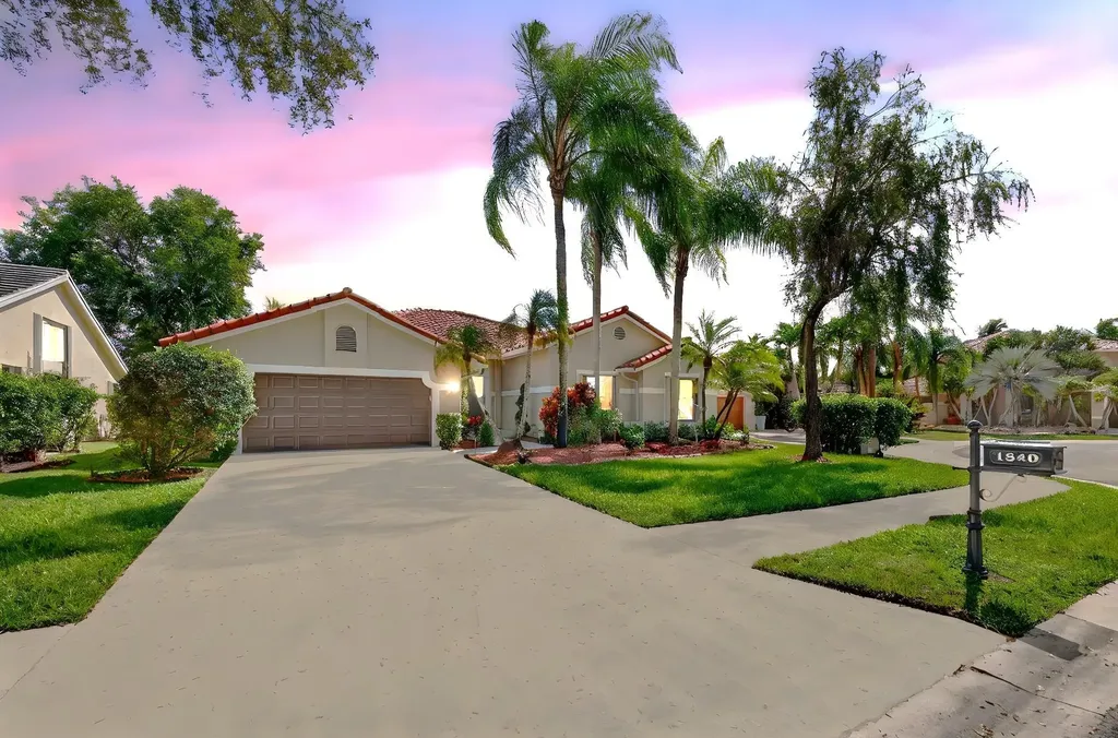 1240 Fairfax Court Weston FL 33326