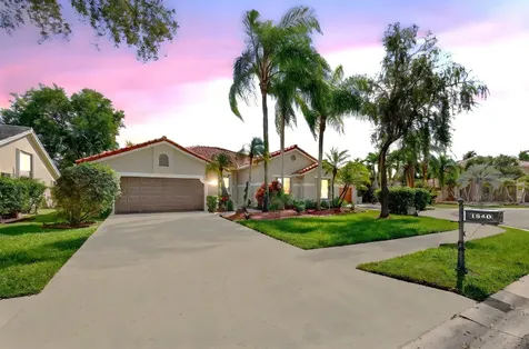 1240 Fairfax Court Weston FL 33326