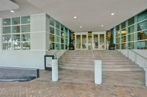 1900 N Bayshore Drive Miami FL 33132