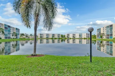 121 SE 3rd Avenue Dania Beach FL 33004