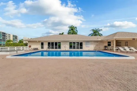 121 SE 3rd Avenue Dania Beach FL 33004