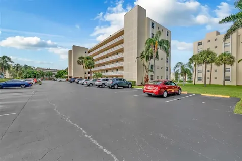 121 SE 3rd Avenue Dania Beach FL 33004
