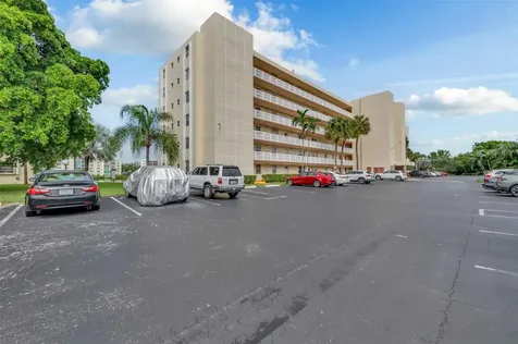 121 SE 3rd Avenue Dania Beach FL 33004