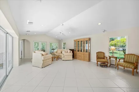 7965 93rd Avenue Vero Beach FL 32967