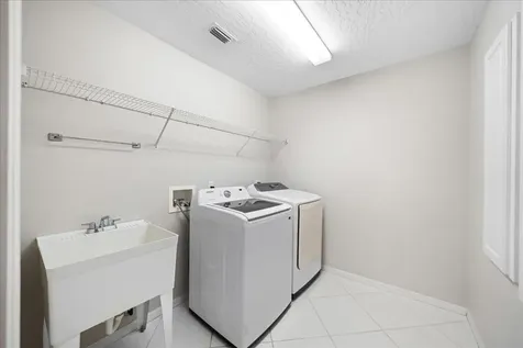 7965 93rd Avenue Vero Beach FL 32967