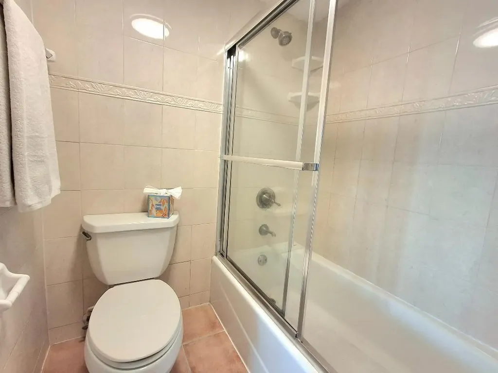 1421 S Ocean Boulevard Pompano Beach FL 33062