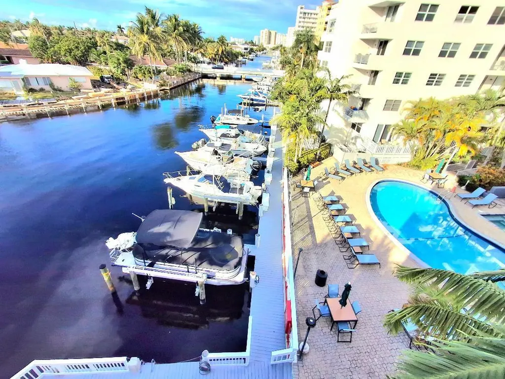 1421 S Ocean Boulevard Pompano Beach FL 33062