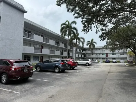 8405 NW 61st Street Tamarac FL 33321
