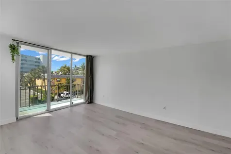 301 Croton Avenue Lantana FL 33462