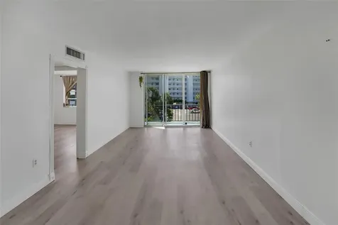 301 Croton Avenue Lantana FL 33462