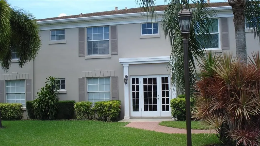 9000 Jacaranda Lane Plantation FL 33324