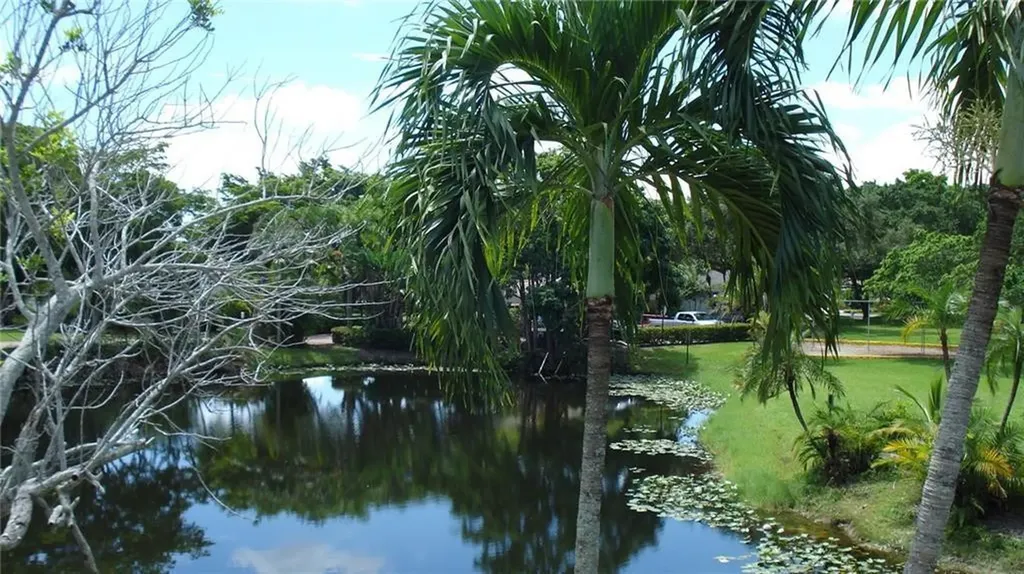 9000 Jacaranda Lane Plantation FL 33324