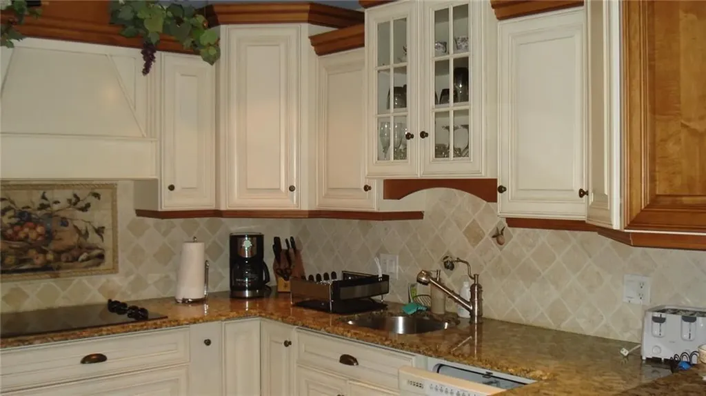 9000 Jacaranda Lane Plantation FL 33324
