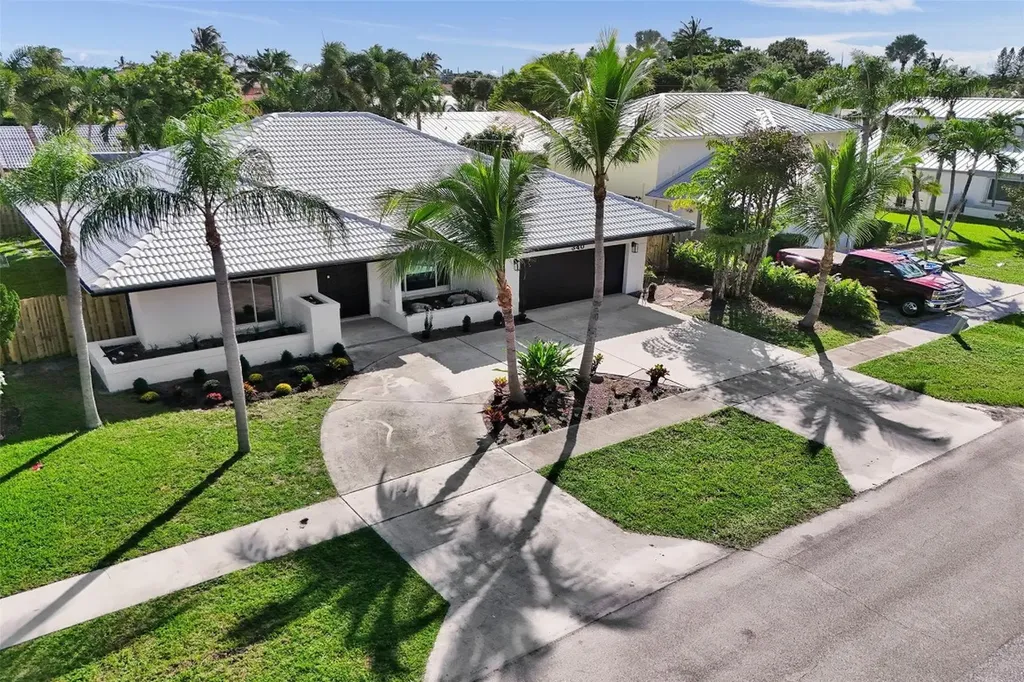 340 Oregon Lane Boca Raton FL 33487