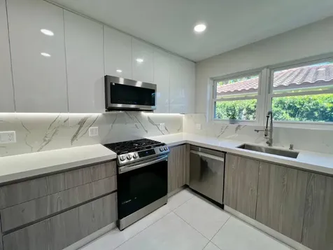 1042 Tyler Street Hollywood FL 33019