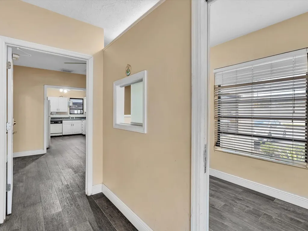 4901 SW 51st Street Davie FL 33314