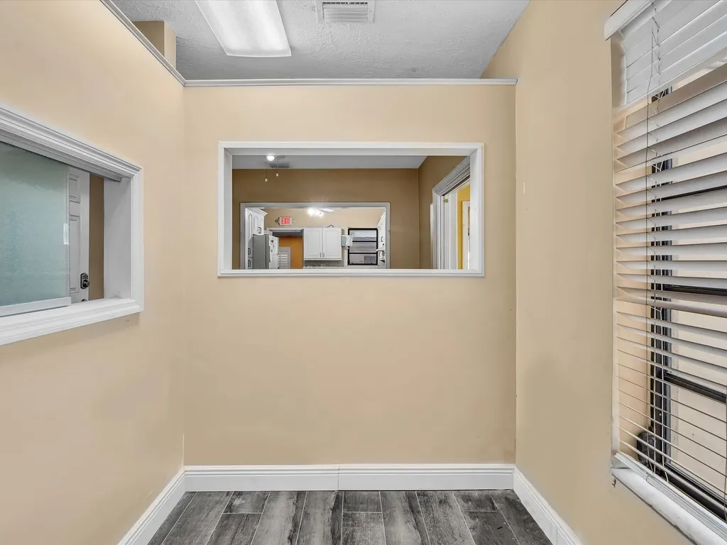 4901 SW 51st Street Davie FL 33314