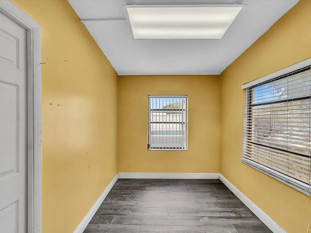 4901 SW 51st Street Davie FL 33314