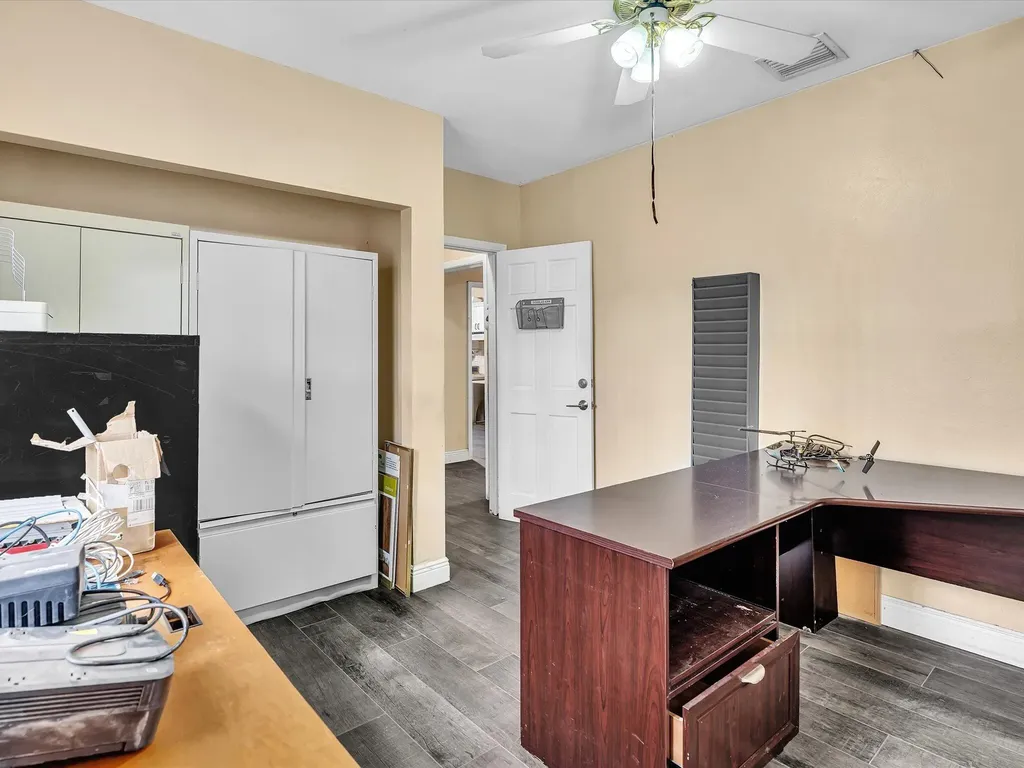 4901 SW 51st Street Davie FL 33314