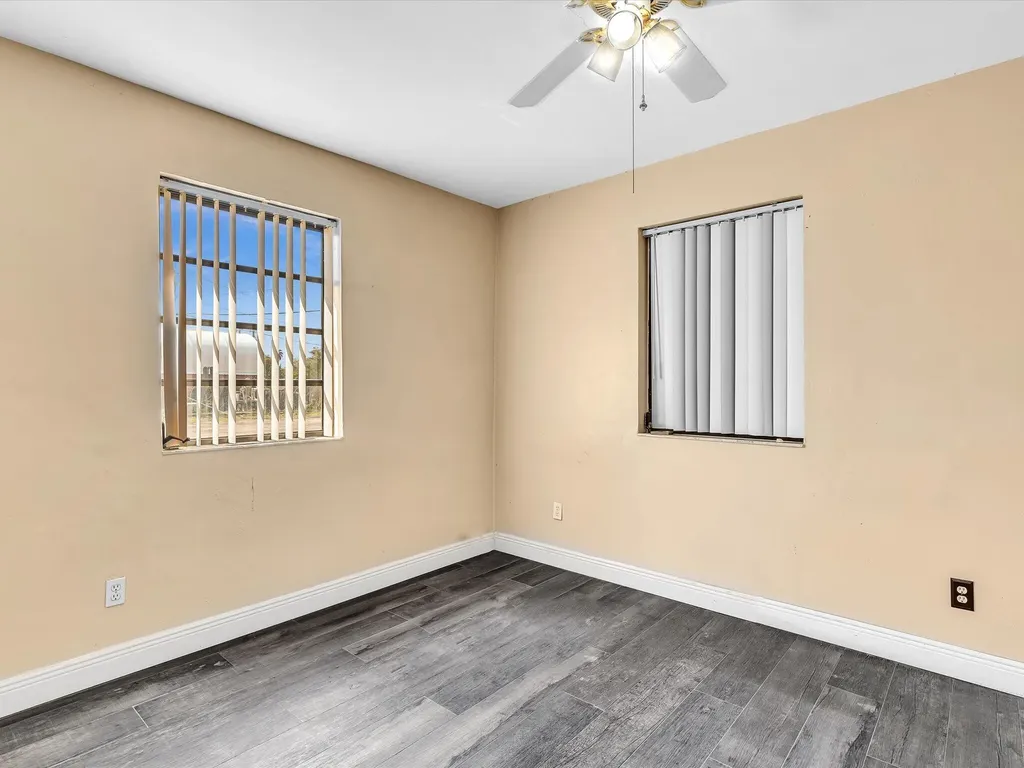 4901 SW 51st Street Davie FL 33314