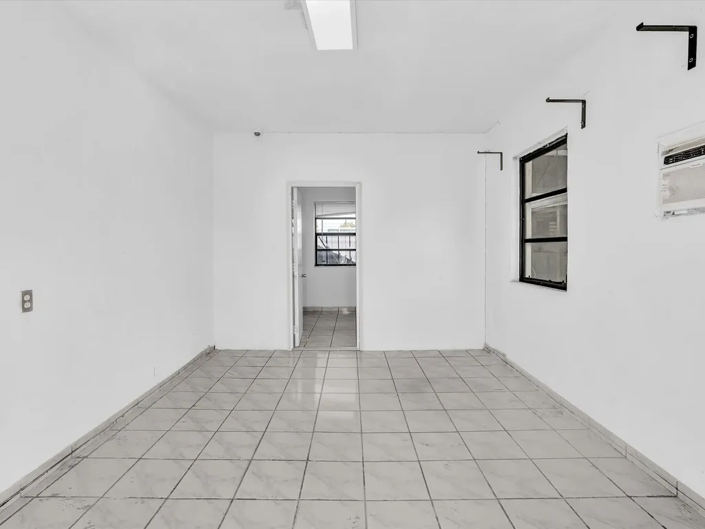4901 SW 51st Street Davie FL 33314