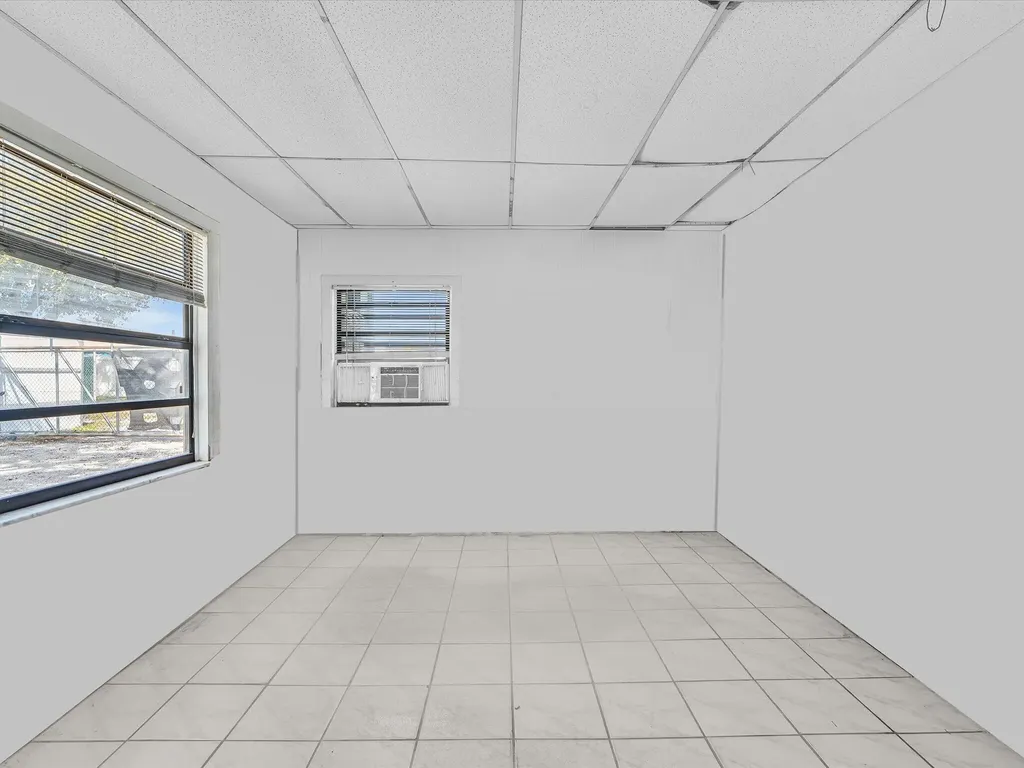 4901 SW 51st Street Davie FL 33314