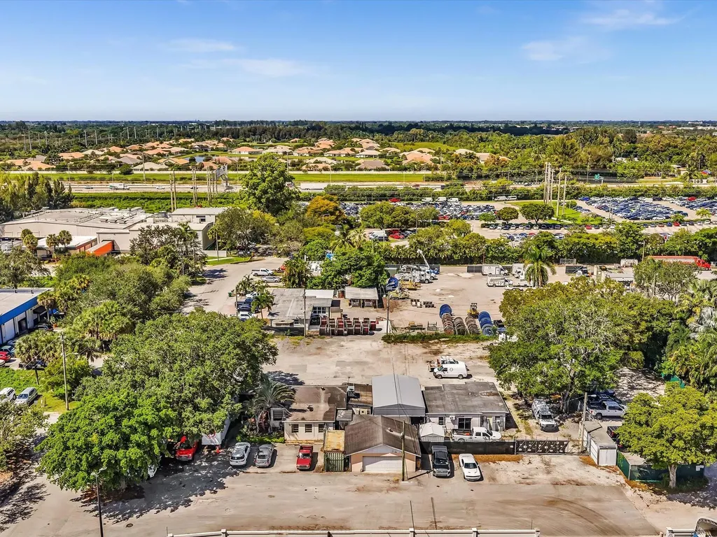 4901 SW 51st Street Davie FL 33314