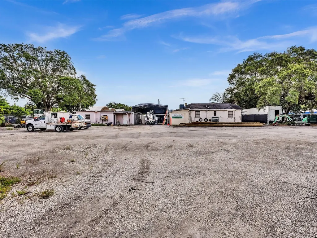 4901 SW 51st Street Davie FL 33314