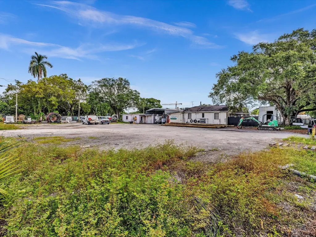 4901 SW 51st Street Davie FL 33314