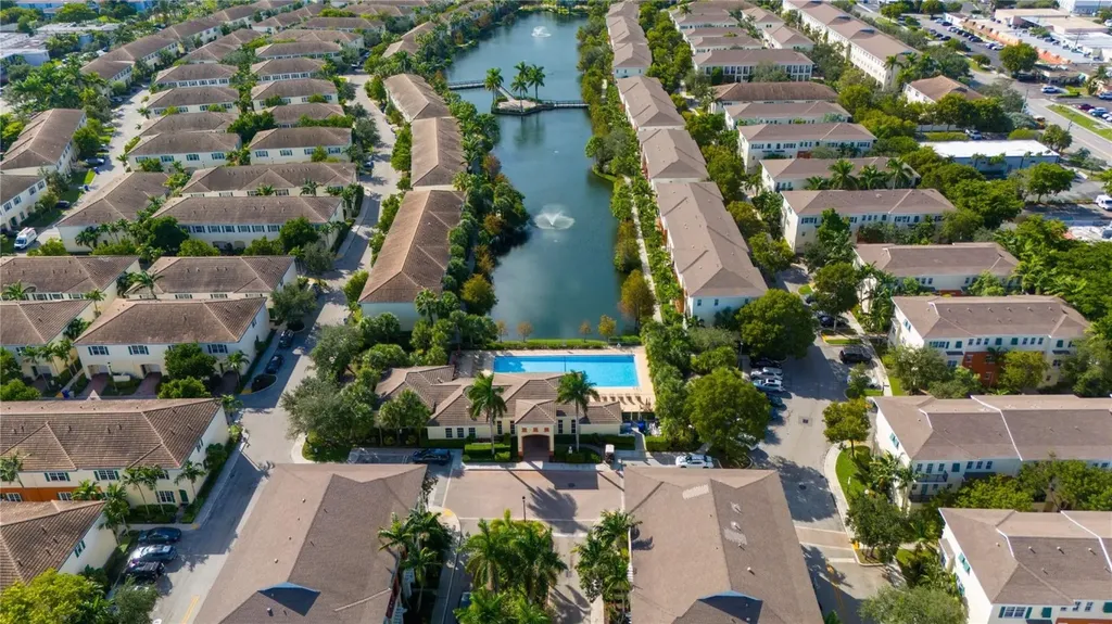 122 SW 7th Court Pompano Beach FL 33060