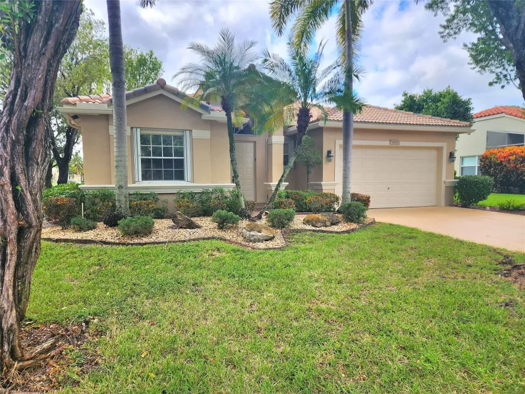 6171 Swans Terrace Coconut Creek FL 33073