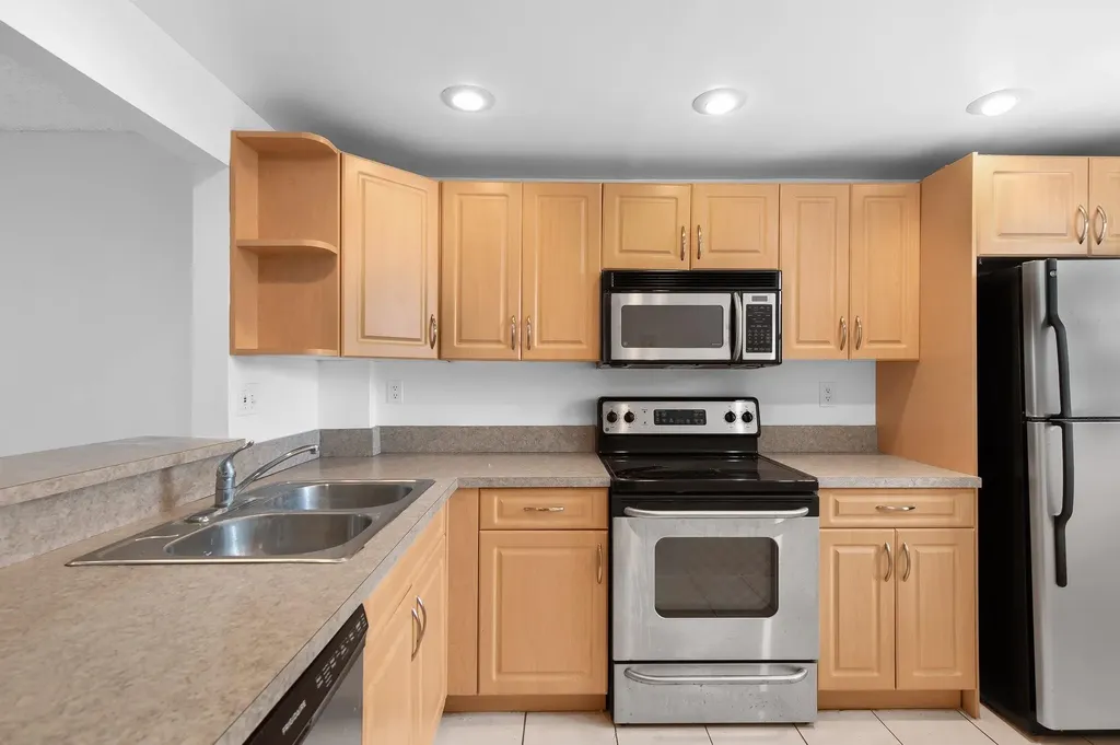 801 S Federal Highway Pompano Beach FL 33062