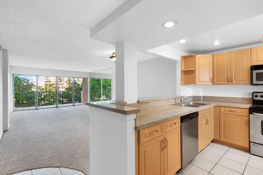 801 S Federal Highway Pompano Beach FL 33062