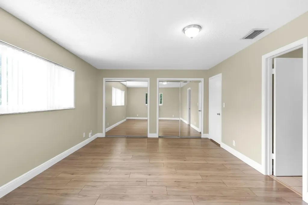 3981 NW 81st Terrace Coral Springs FL 33065