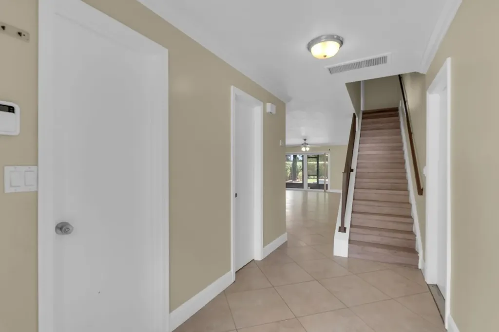 3981 NW 81st Terrace Coral Springs FL 33065