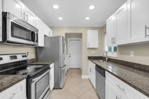 3981 NW 81st Terrace Coral Springs FL 33065